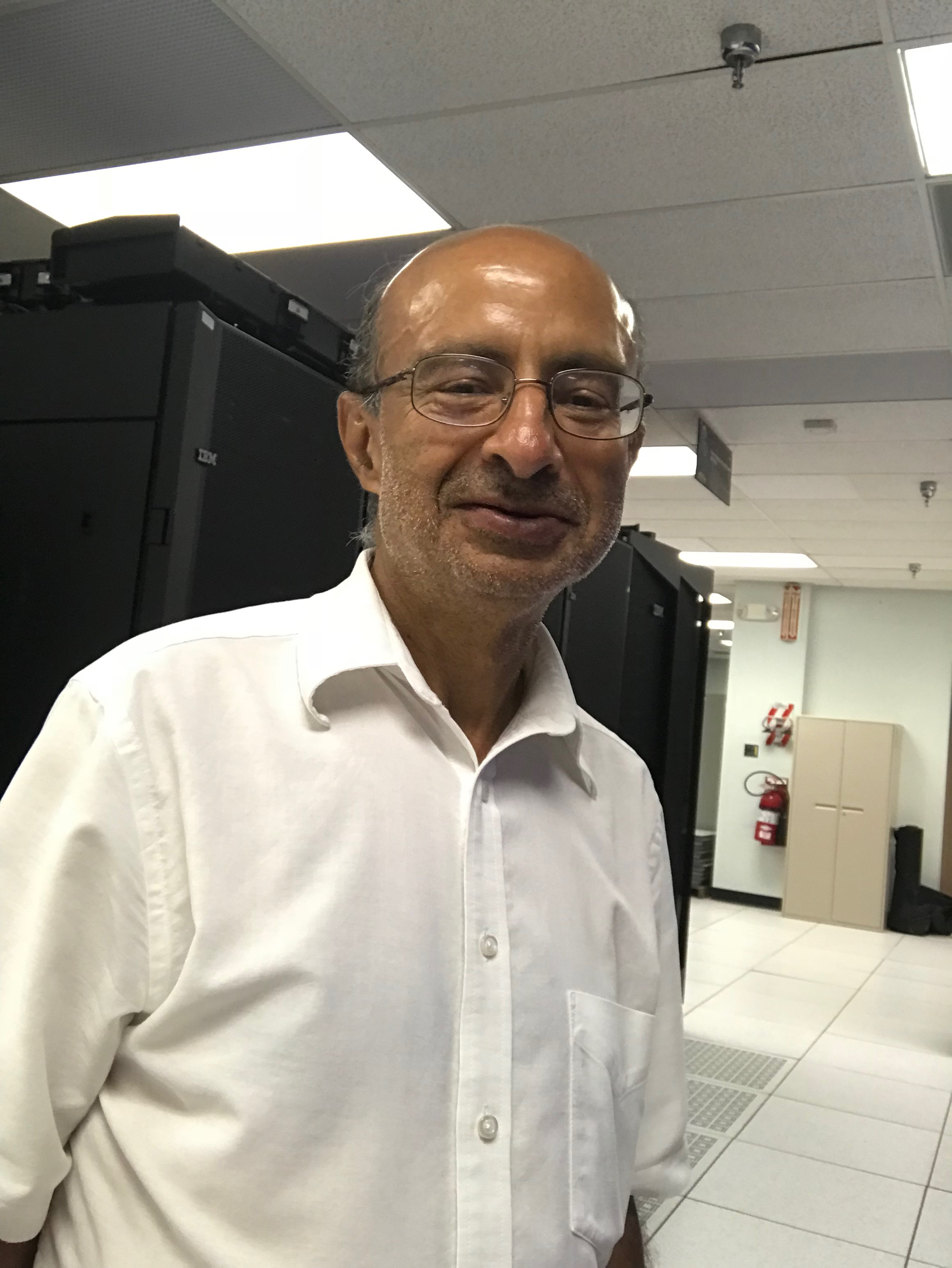 Photo of Dr. Maharaj Bhat